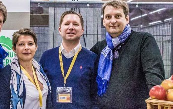 Gruppenfoto Foodtruck Versicherung Pantaenius