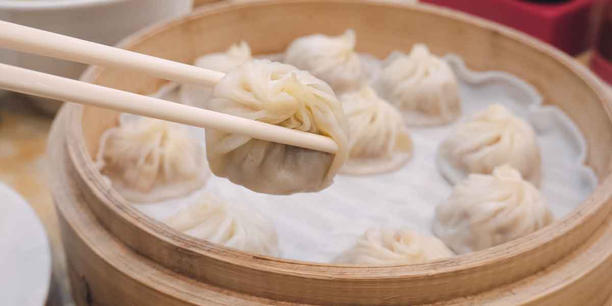 Xiao Long Bao Soup Dumplings - 'Dim Sum' nach kantonesischer Art - Kleine Leckerbissen, die das Herz berühren.